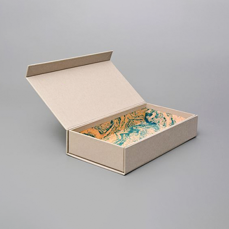 Magnetic Closure Boxes