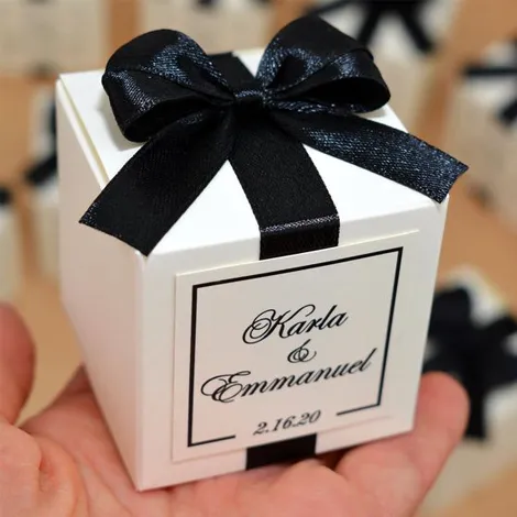 Custom Favor Boxes