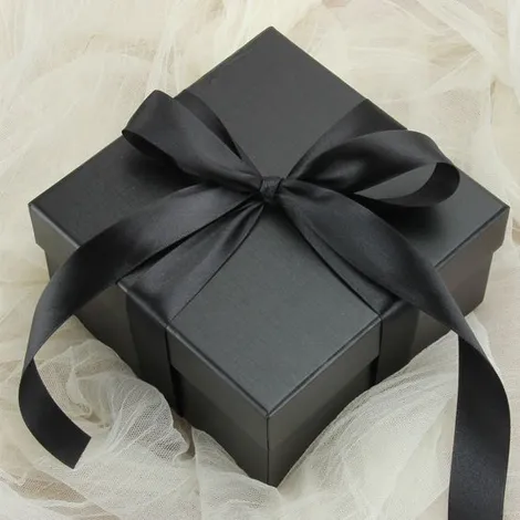 Custom Black Gift Boxes