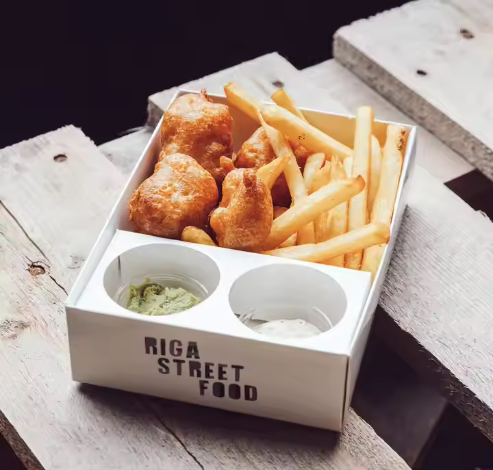 Chip and Dip Trays Packaging