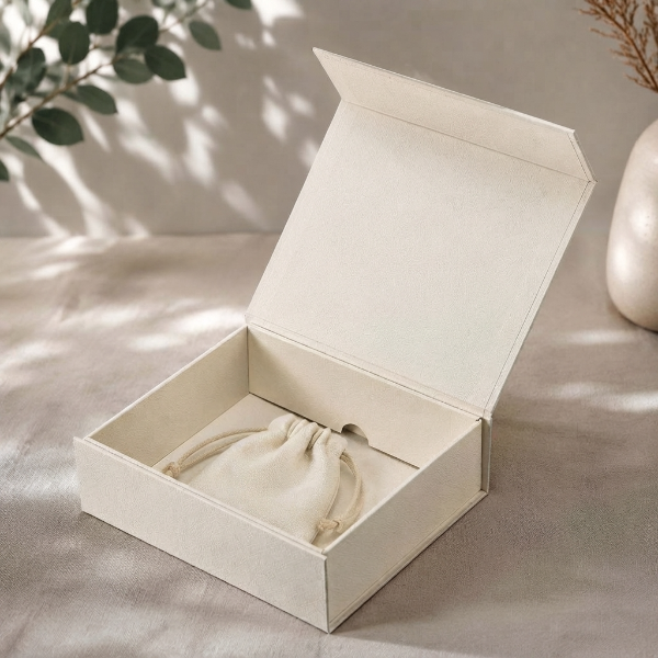 Beige Rigid Boxes